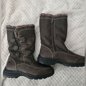 Totes brown winter boots size 6